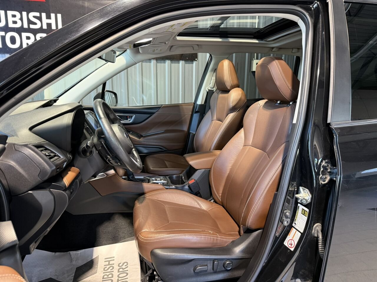 2019 Subaru Forester Black Rouyn-Noranda - photo #9