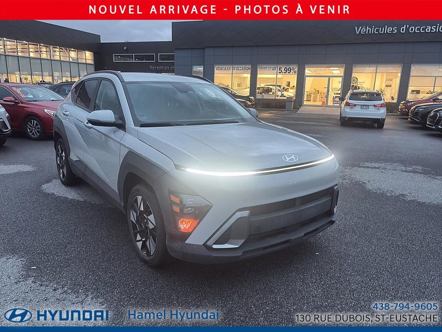 Hyundai Kona 2.0L Preferred TA 2024 Gris