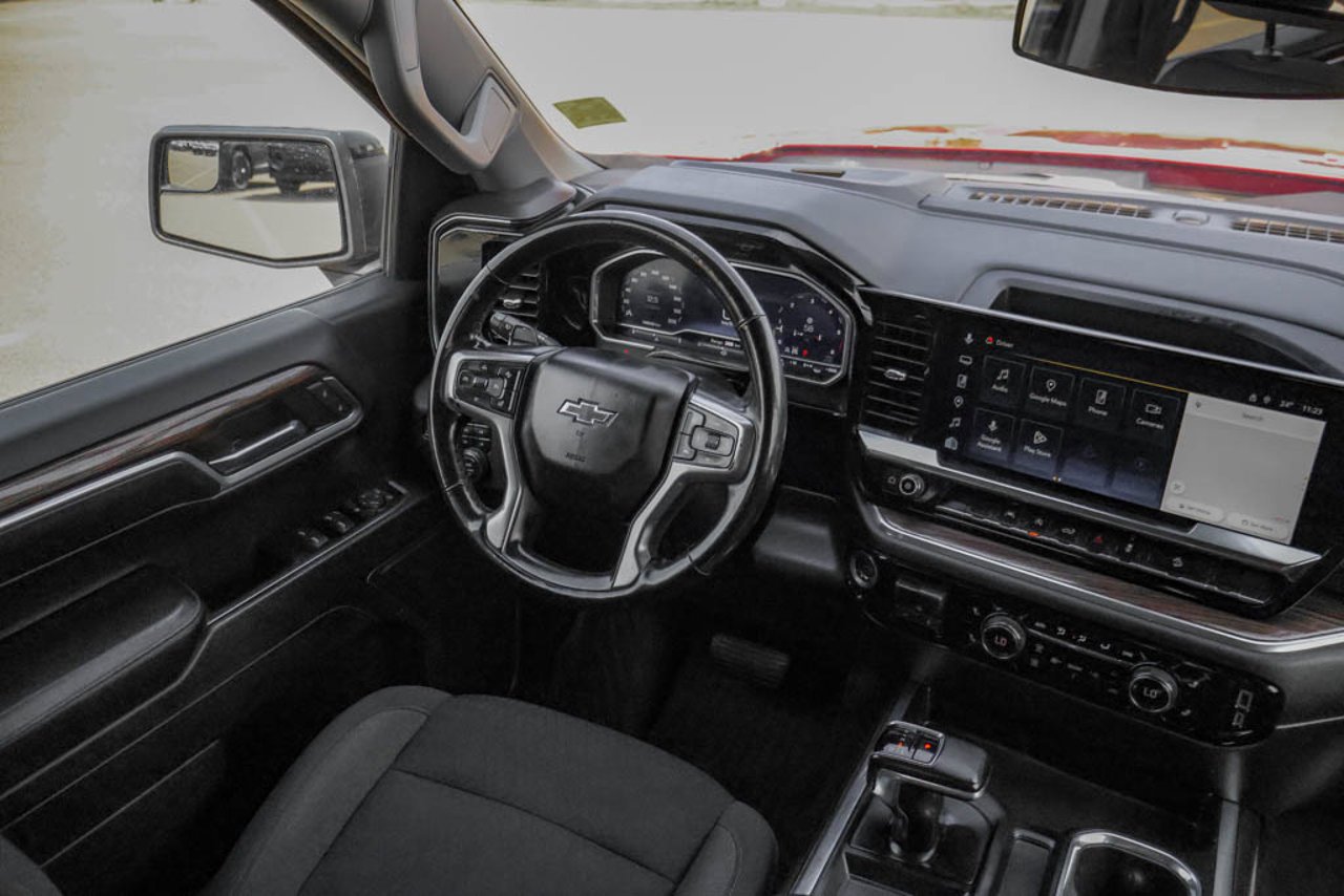 2024 Chevrolet Silverado 1500 4WD Crew Cab 147 RST Red Sherwood Park - photo #27