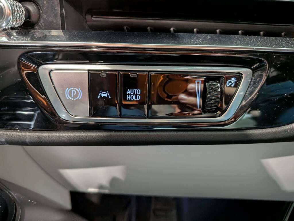 Cadillac LYRIQ 4dr Sport w/1SJ 2024 Rouge Val-David - photo #24