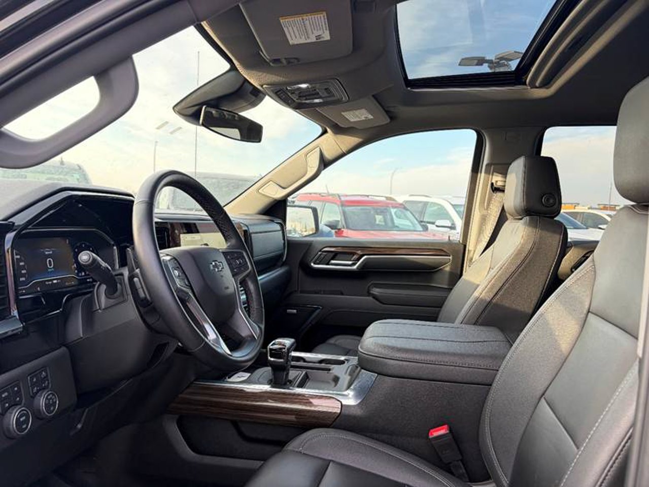 2024 Chevrolet Silverado 1500 4WD Crew Cab 147 RST Black Sherwood Park - photo #6