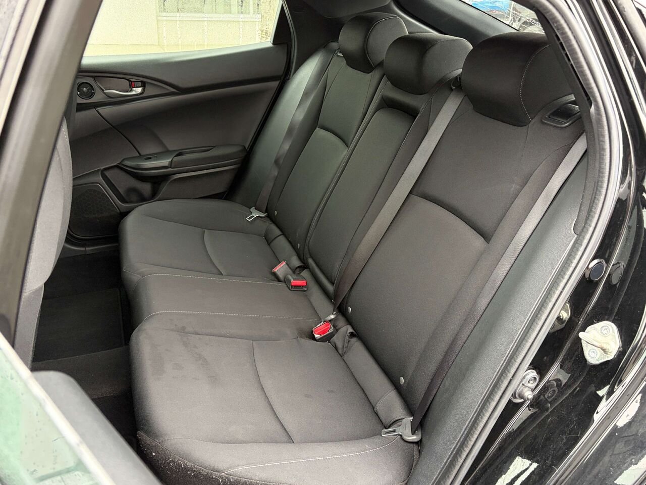 Honda Civic LX 2018 Noir Gatineau - photo #16