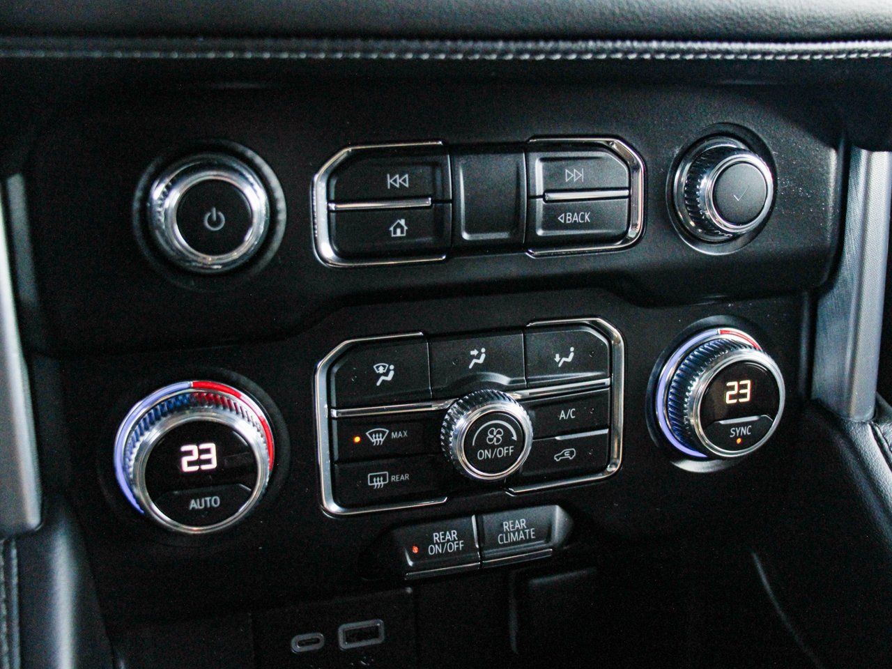 2023 GMC Yukon 4WD 4dr SLE Grey Sherwood Park - photo #24
