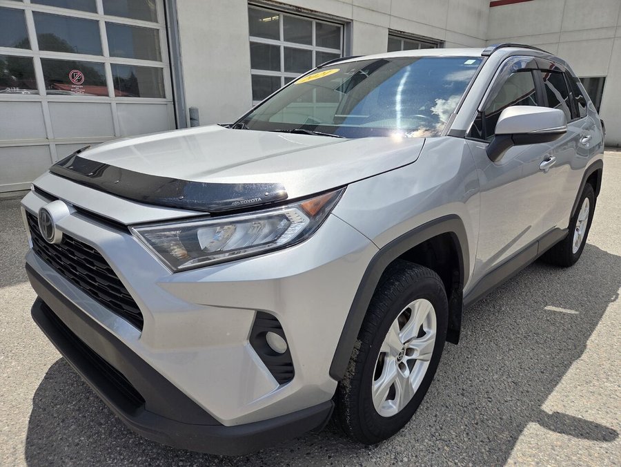 2021 Toyota RAV4 2021 Grey