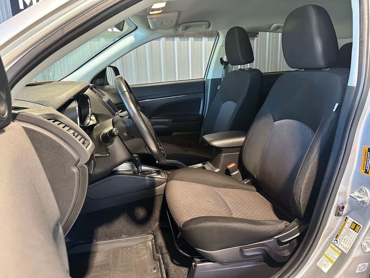 2019 Mitsubishi RVR Silver  - photo #8