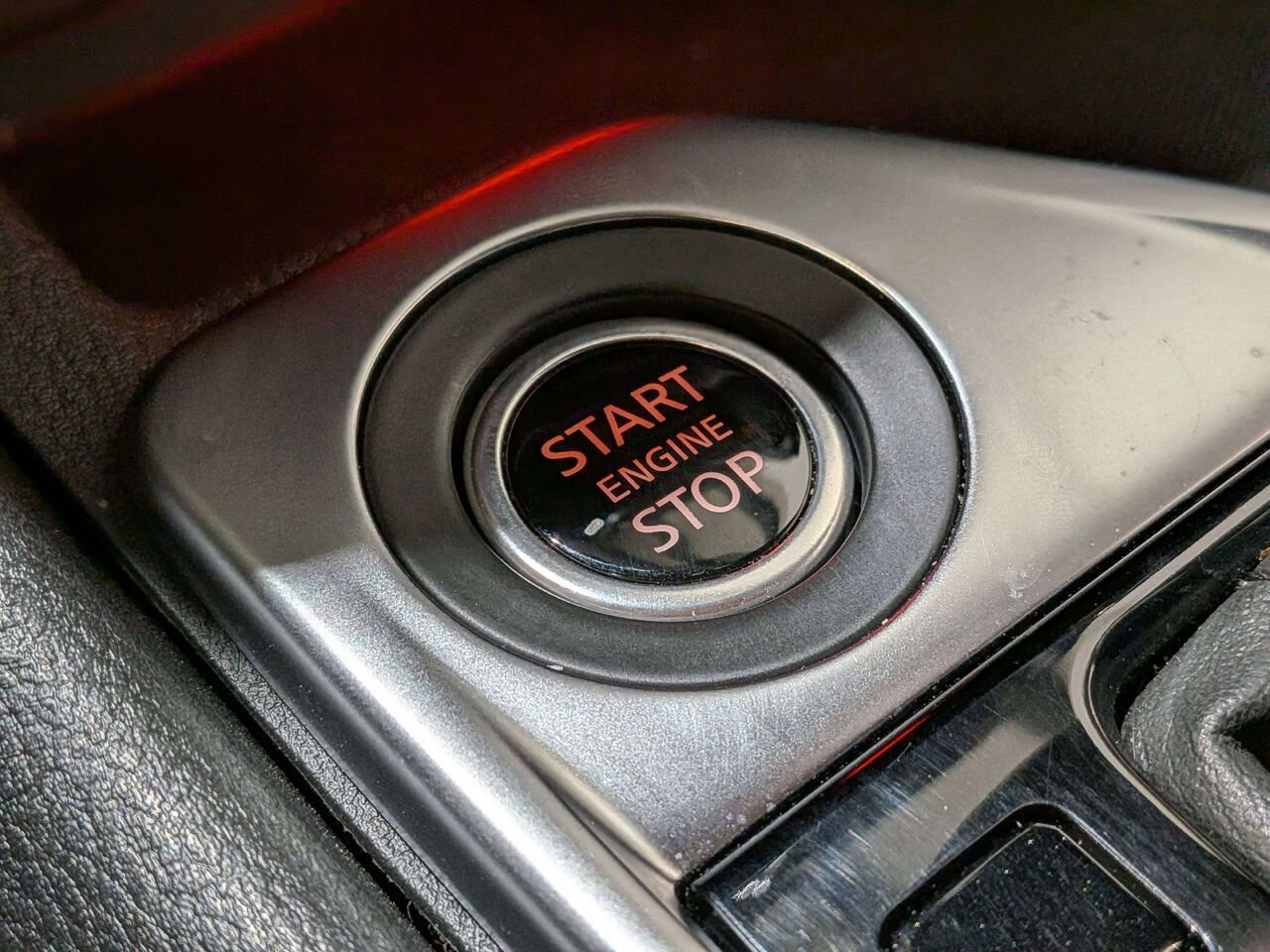 2024 Nissan Sentra SV CVT White Val-David - photo #26
