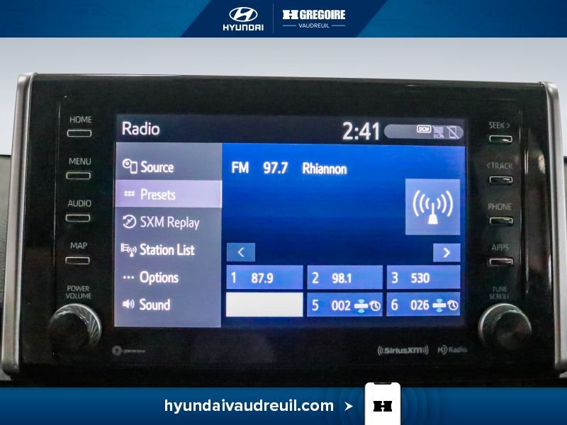 2020 Toyota Rav 4 Grey Blainville - photo #27