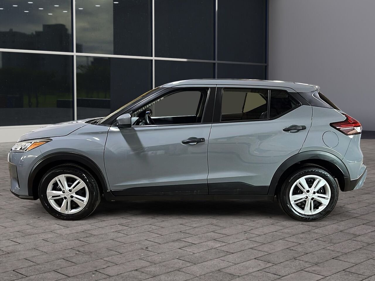Nissan Kicks S TA 2024 Gris Québec - photo #4