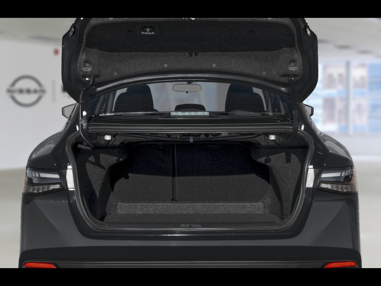 2027 Nissan Sentra Super Black Saint-Eustache - photo #10