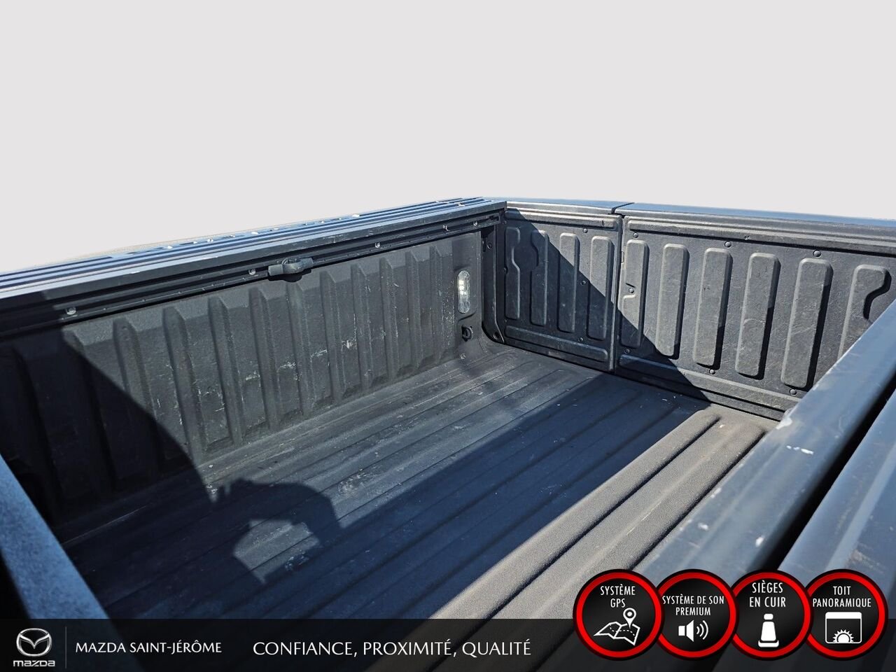 2022 Ram 1500 Black Sainte-Agathe-des-Monts - photo #25