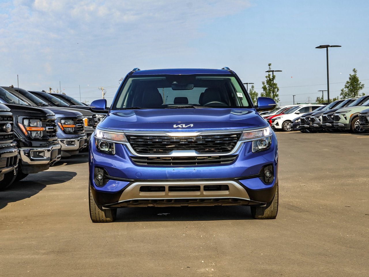 2023 Kia Seltos EX AWD Blue Sherwood Park - photo #2