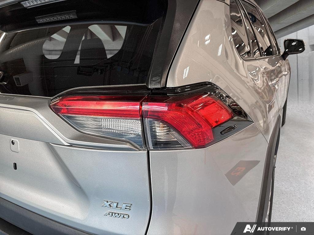 2023 Toyota RAV4 2602495A | XLE Silver Edmonton - photo #11