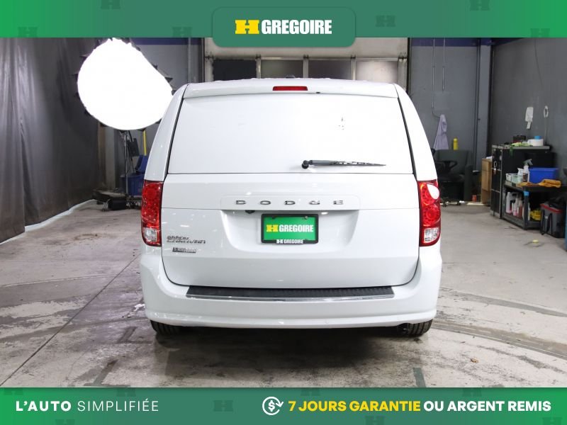 2020 Dodge GR Caravan White Laval - photo #5