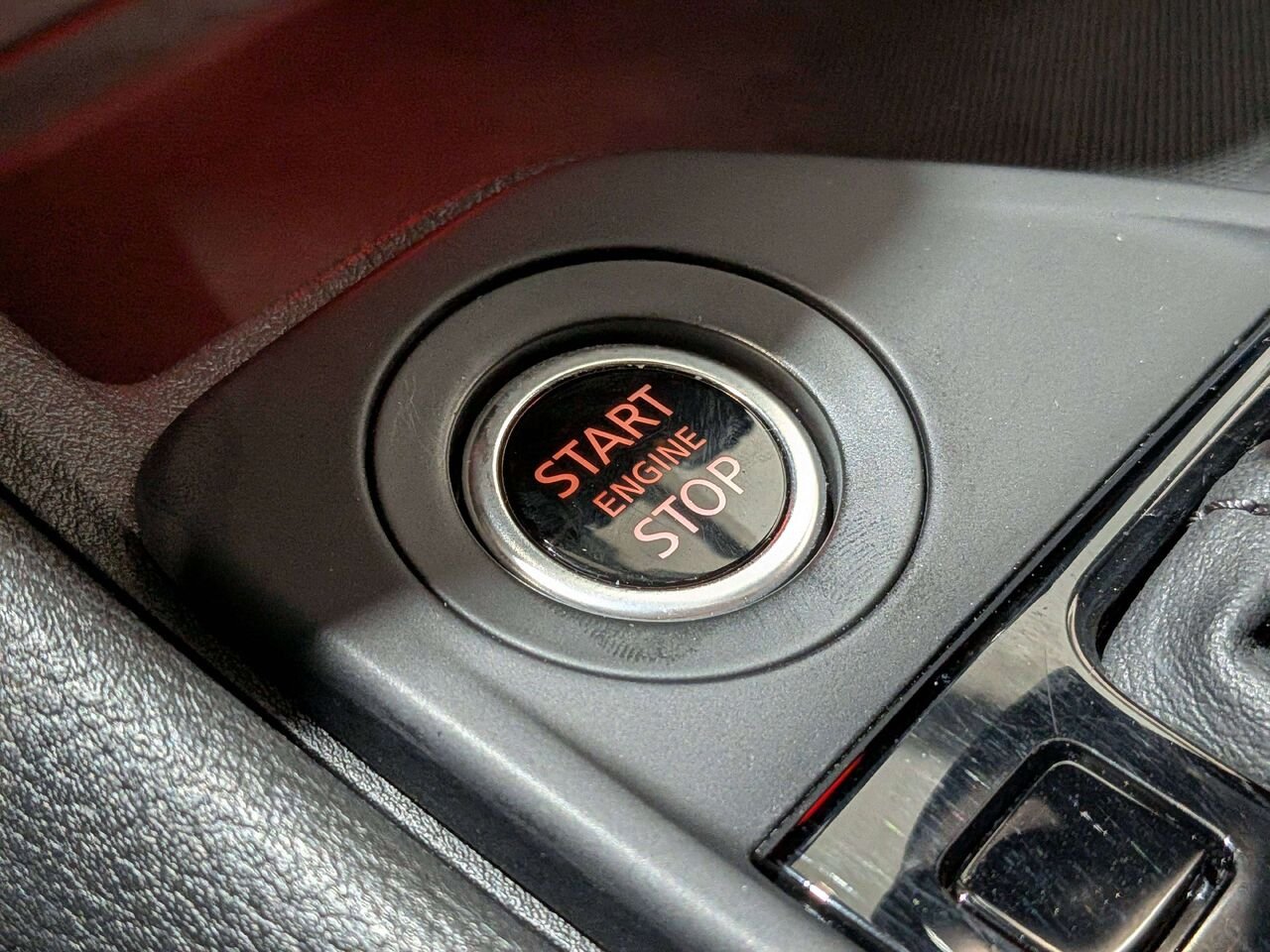 2024 Nissan Sentra S Plus CVT Black Val-David - photo #25
