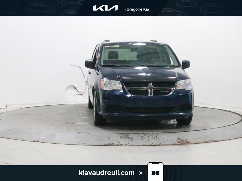 2017 Dodge GR Caravan Blue Laval - photo #3