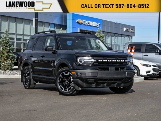 2023 Ford Bronco Sport Outer Banks 300A 1.5L EcoBoost | Power Sunroof Black