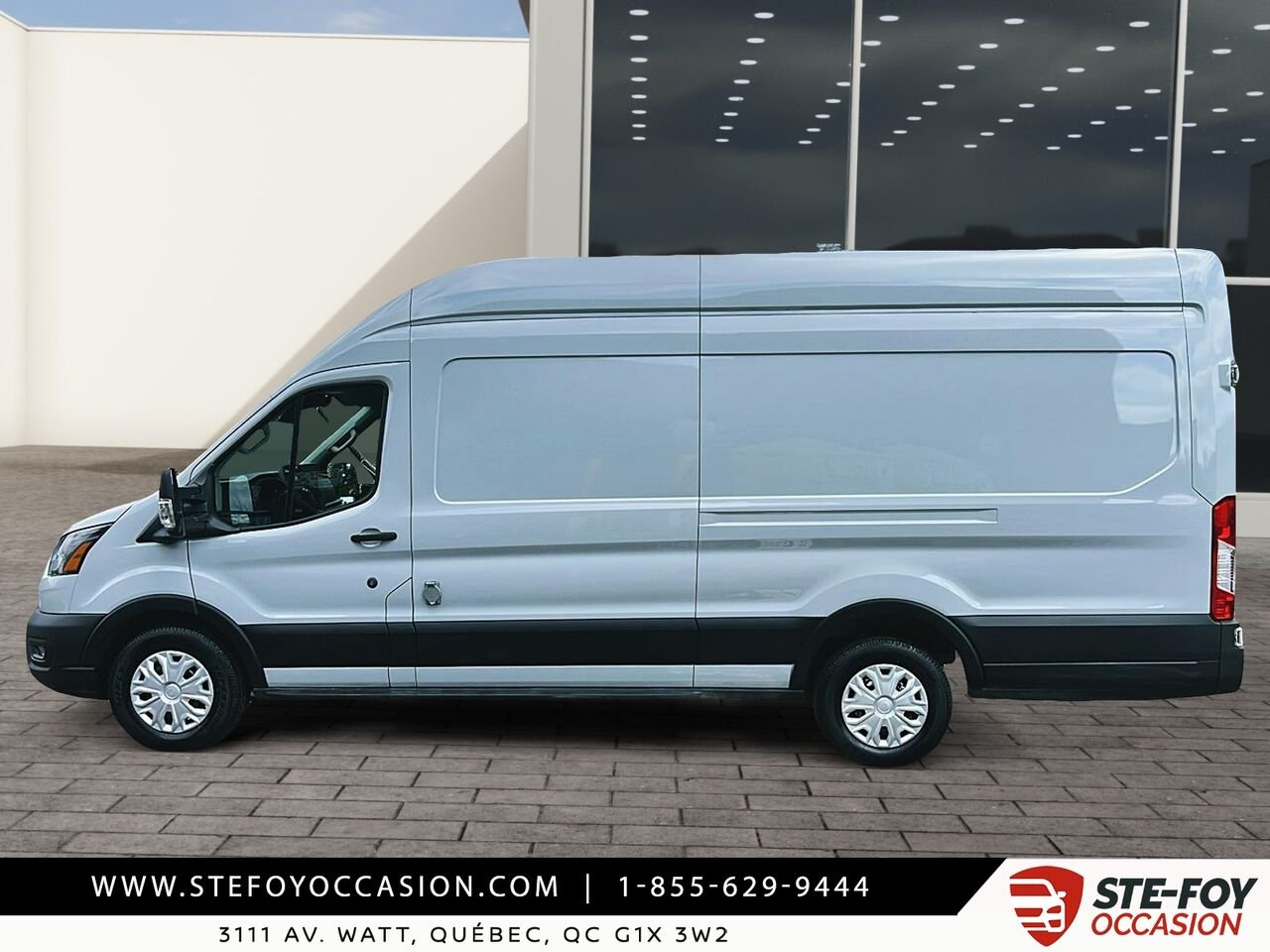 2022 Ford E-Transit Toit surélevé White Québec - photo #4