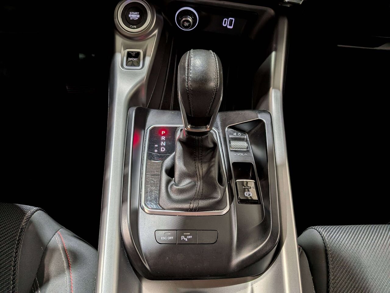 2024 Dodge Hornet R/T PHEV EAWD Blue Val-David - photo #25