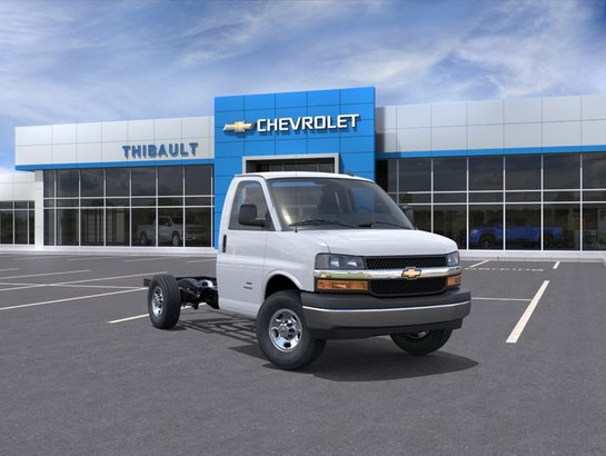 2025 CHEVROLET Express Commercial Cutaway 3500 fourgonnette 139 po SUMMIT WHITE
