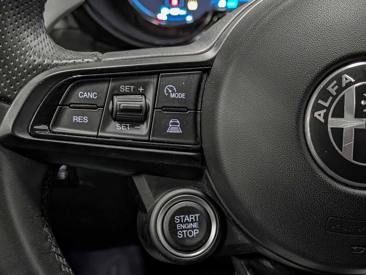 Alfa Romeo TONALE Plug-in Hybride AWD Toit Ouvrant 2024 Autre Sherbrooke - photo #11