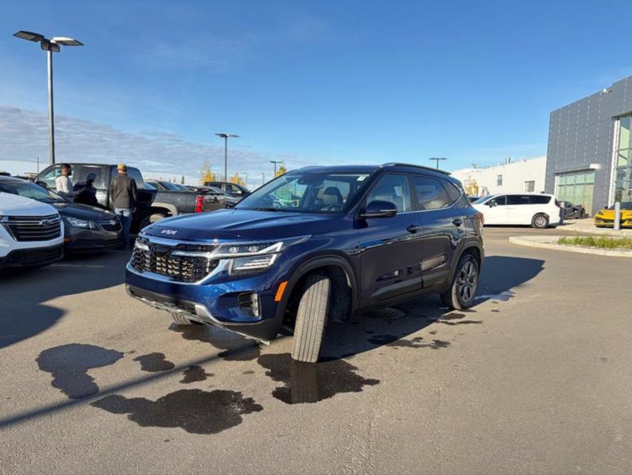 2025 Kia Seltos EX AWD 2.0L | Power Sunroof Blue
