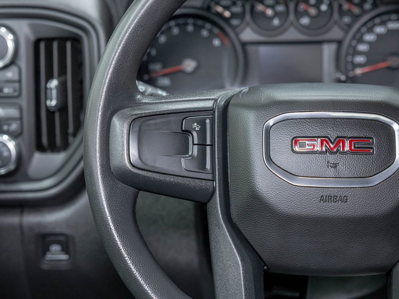 GMC Sierra 1500 PRO CREW 4X4 *CARPLAY* BLUETOOTH CAMERA WIFI USB 2024 Noir Saint-Jérôme - photo #13