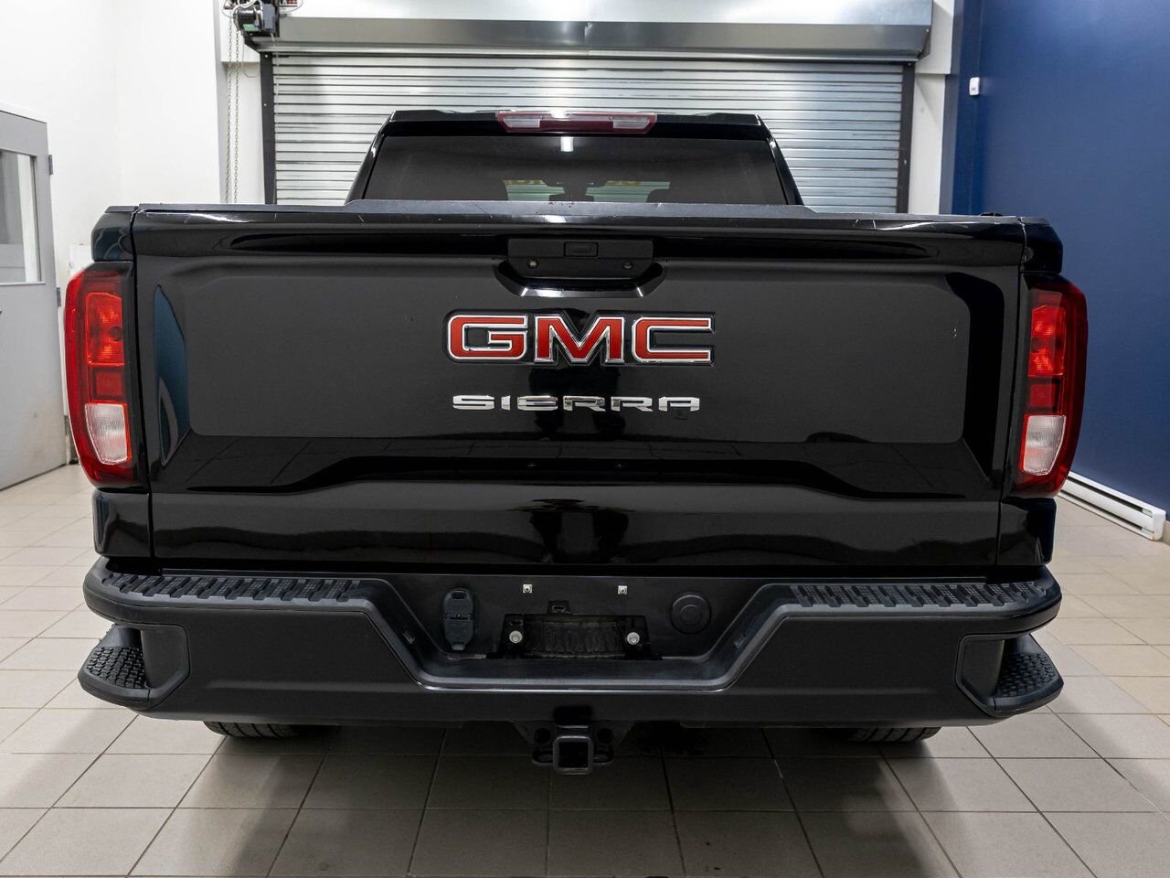 GMC Sierra 1500 CREW 4X4 *GR REMORQ* CARPLAY BEDLINER GR SÉCURITÉ 2021 Noir Saint-Jérôme - photo #5