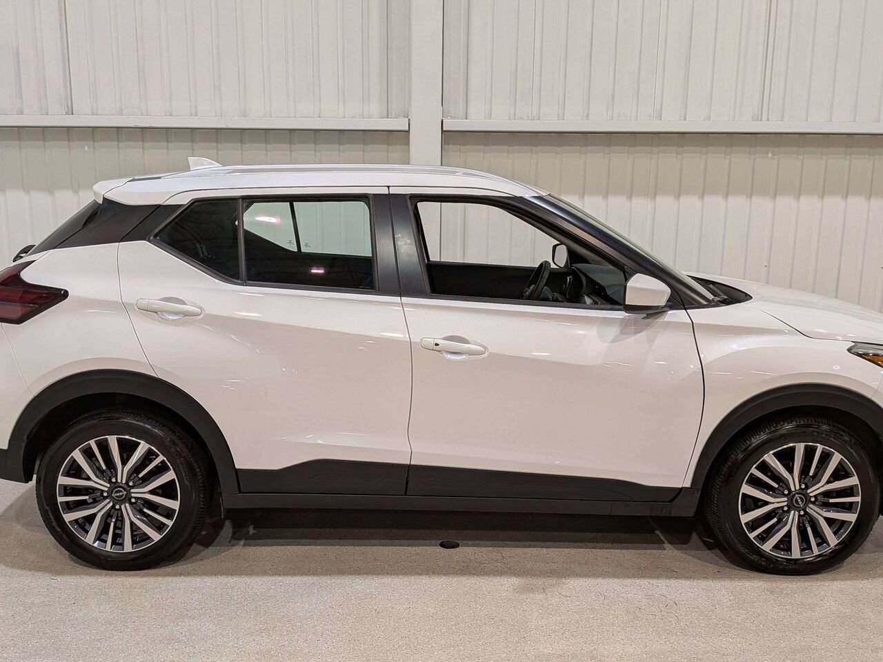 2024 Nissan Kicks SV FWD White Val-David - photo #6