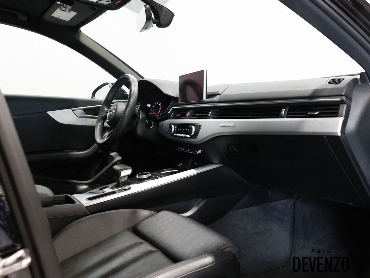 2019 Audi berline A4 Black Saint-Eustache - photo #7