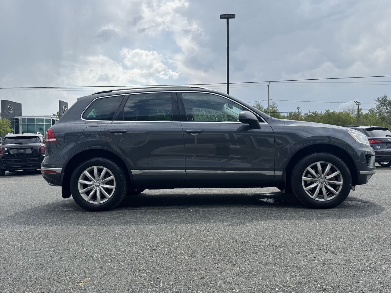 2015 Volkswagen Touareg V6 Grey Granby - photo #7