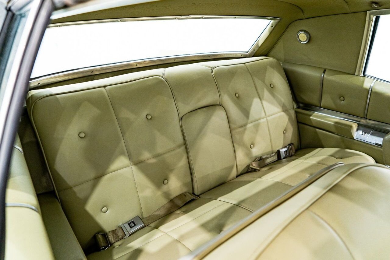 Cadillac DeVille Coupe *PRICE IN USD* Original California survivor factory A/C with only 36,992miles (59,532km) 1967 Or Montréal - photo #36