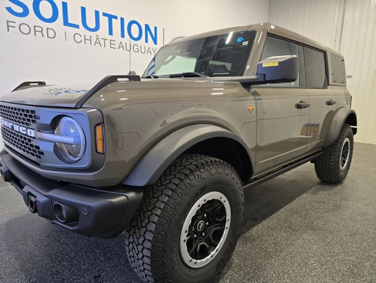 2026 Ford Bronco Marsh Grey