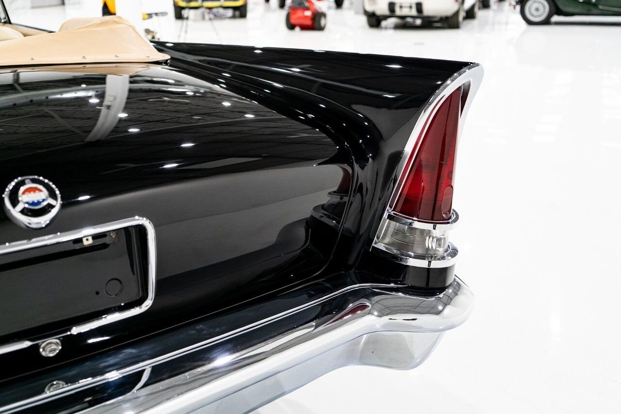 Chrysler 300C 1 of 474 convertibles produced **PRICE IN USD** 1957 Noir Montréal - photo #39