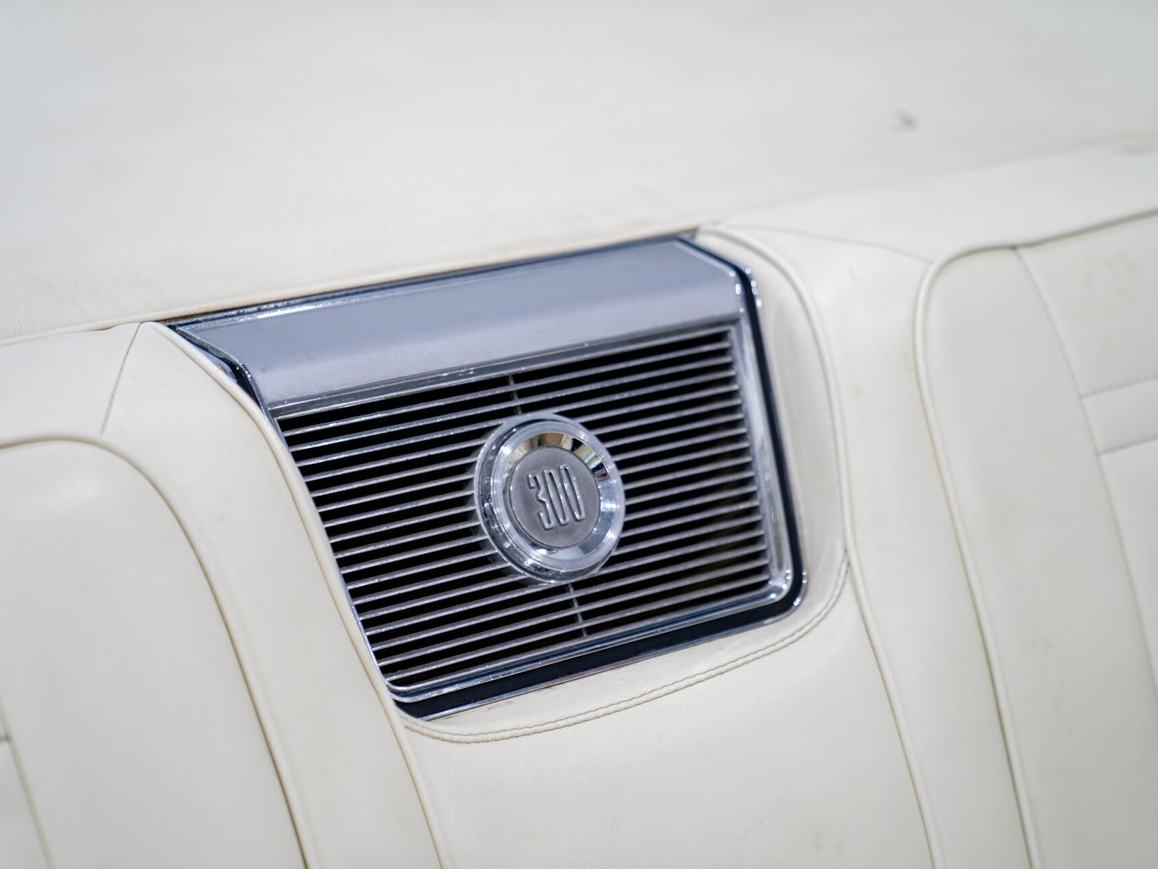 1969 Chrysler 300 Blue Montreal - photo #47