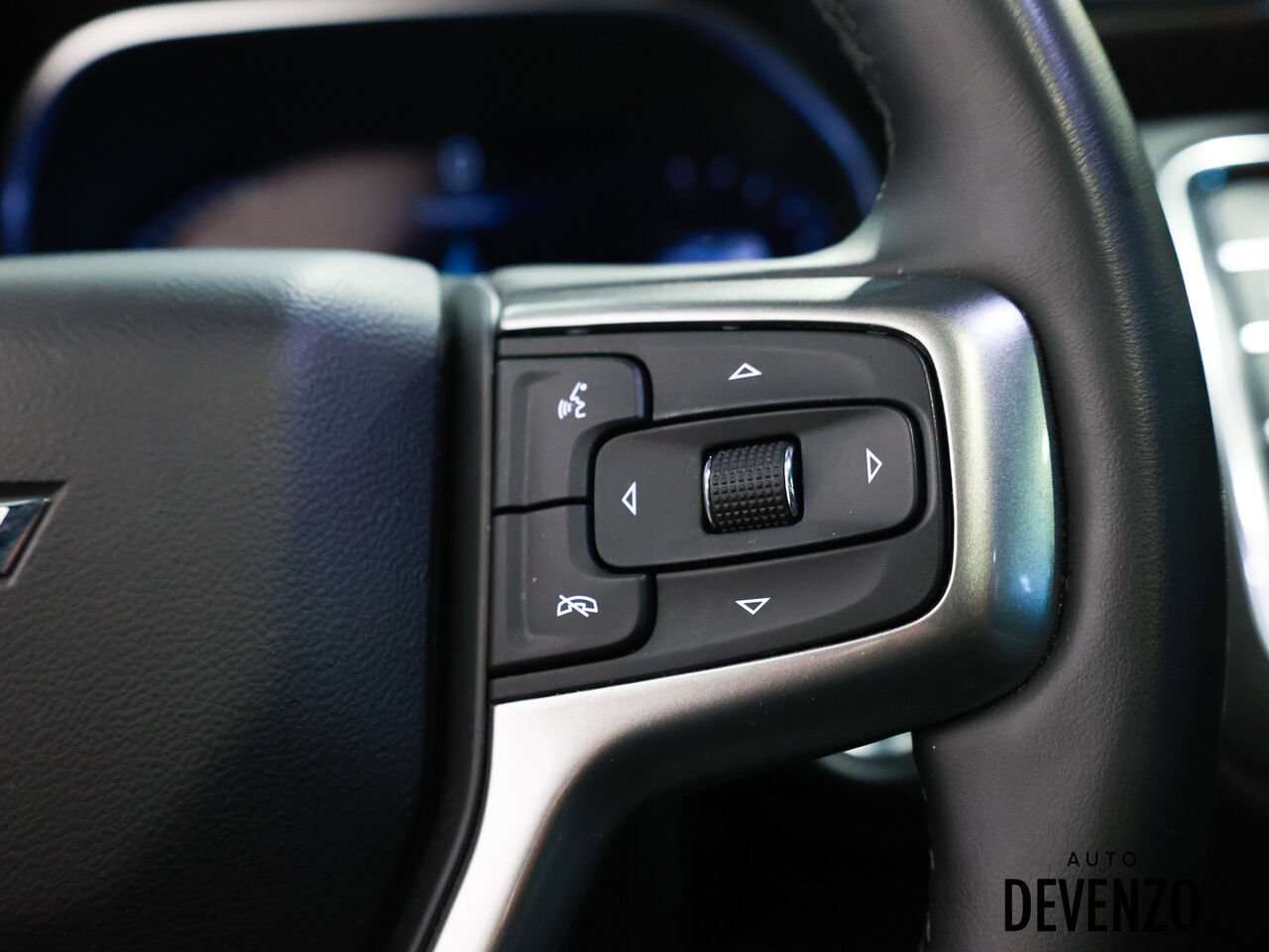2024 Chevrolet Tahoe Black Saint-Eustache - photo #17