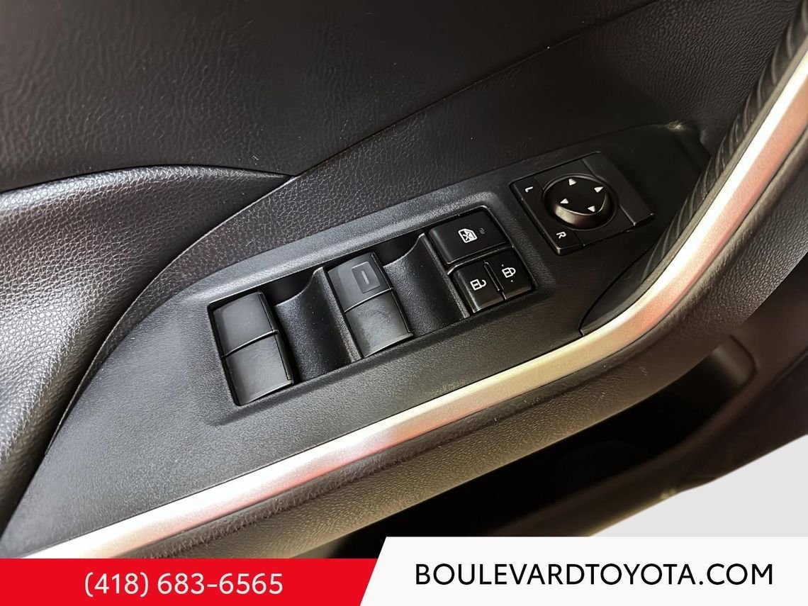 Toyota RAV4 99441A-43 | LE Hybride 2020 Rouge Québec - photo #13