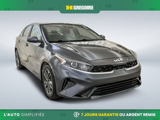 2022 Kia Forte EX Black