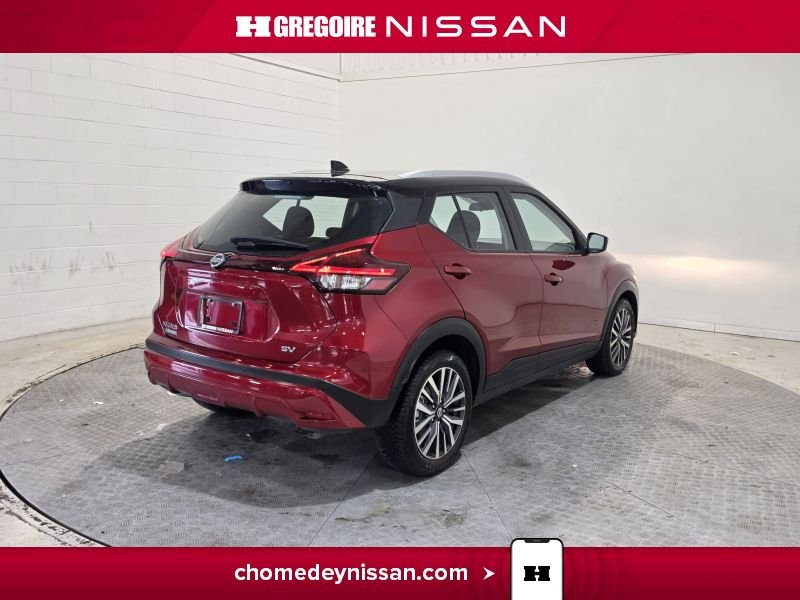2021 Nissan Kicks Red Laval - photo #10
