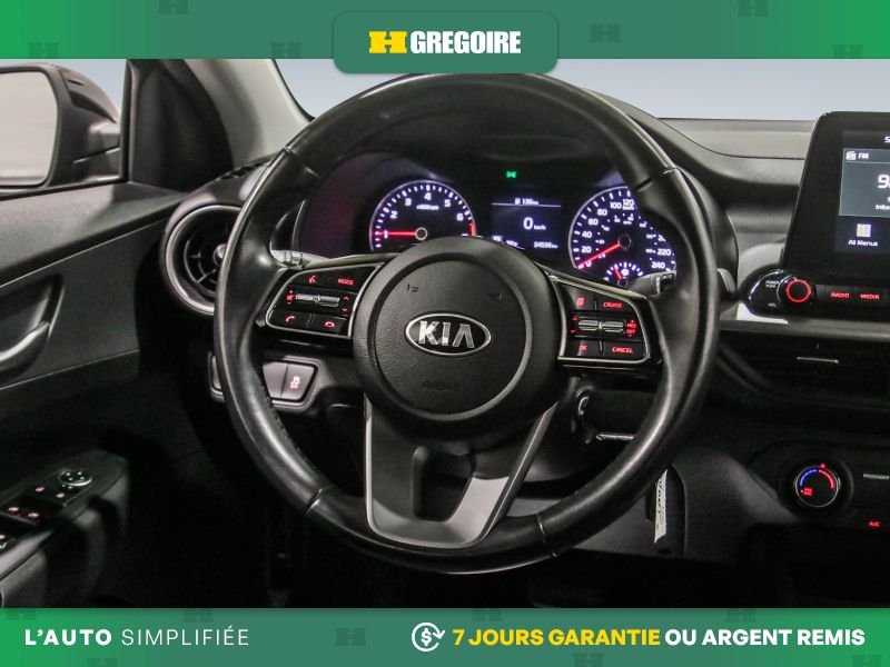 2021 Kia Forte Black Blainville - photo #18