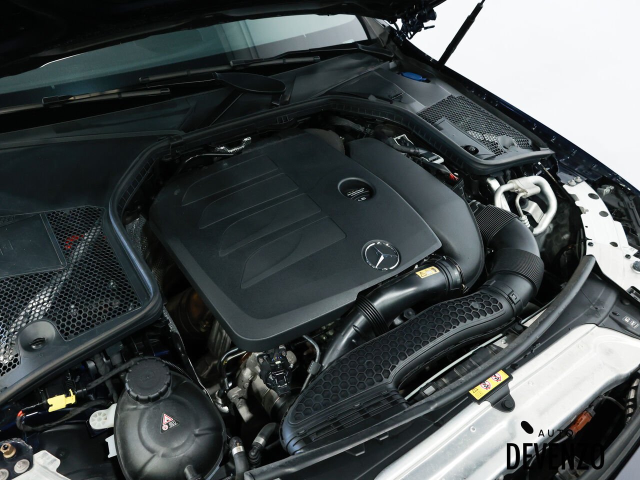 Mercedes-Benz Classe-C 2020 Bleu Saint-Eustache - photo #19