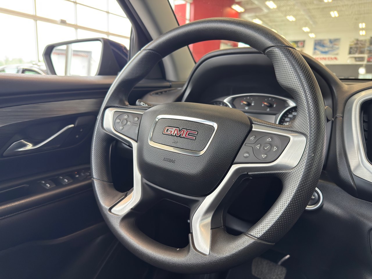 2022 GMC Terrain Notre-Dame-des-Prairies - photo #23