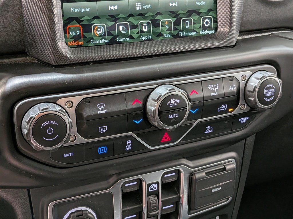2021 Jeep Wrangler 4xe Unlimited Sahara 4x4 Grey Val-David - photo #23