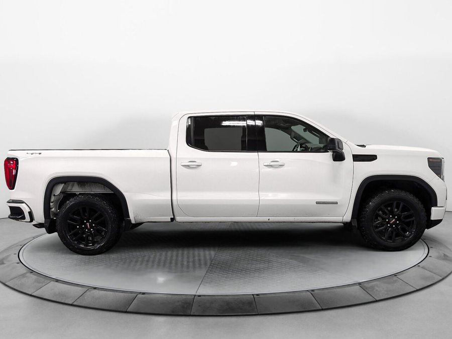 GMC SIERRA 1500 4WD CREW CAB PICKUP Elevation Moteur 2.7L 2022 Blanc