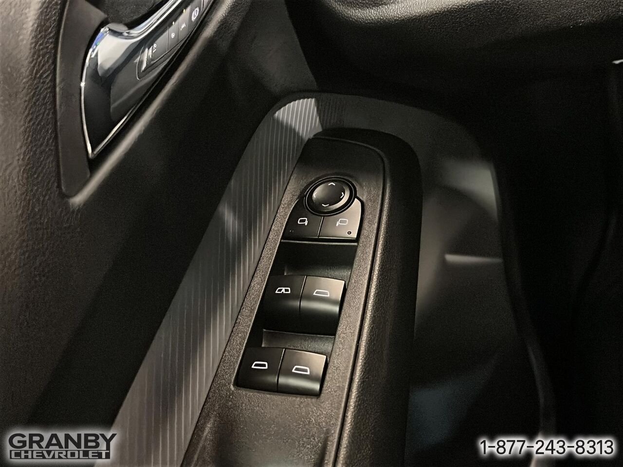 CHEVROLET Bolt BOLT EV LT (2LT) | E27-0061 2027 Blanc sommet Granby - photo #13
