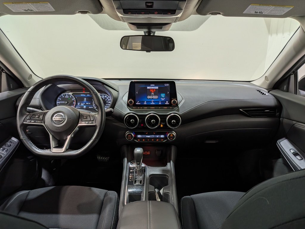 2021 Nissan Sentra SV CVT Black Val-David - photo #11
