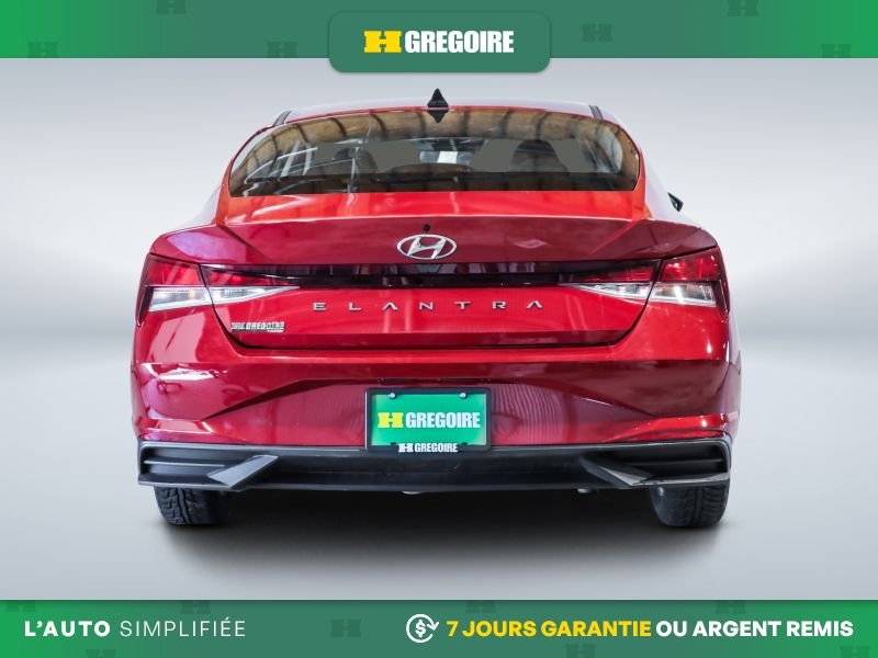 2022 Hyundai Elantra Red Saint-Eustache - photo #7
