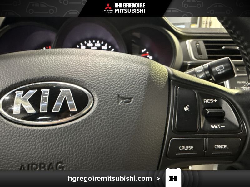 2016 Kia Rio Grey Blainville - photo #21