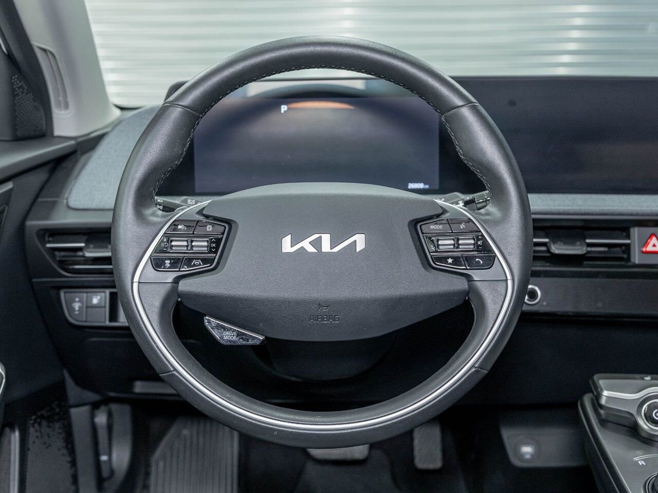 Kia EV6 WIND *NAV* SIÈGES CHAUFF REG ADAPT CARPLAY *499 KM 2024 Blanc Saint-Jérôme - photo #13