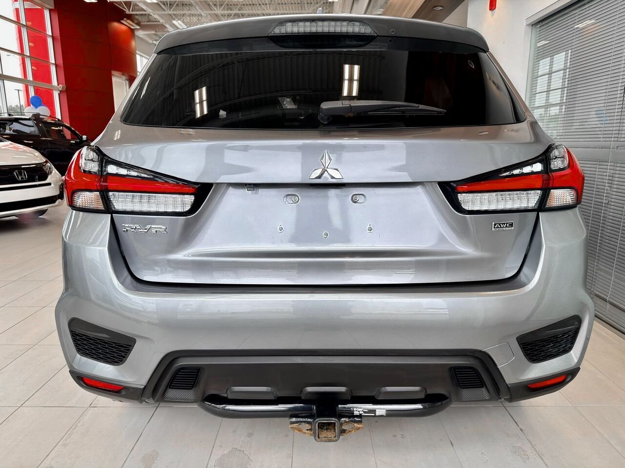 2021 Mitsubishi RVR Grey Notre-Dame-des-Prairies - photo #9