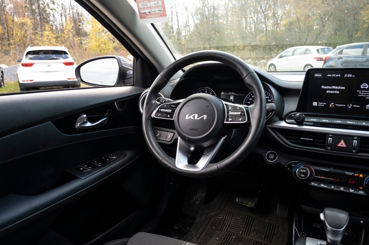 2024 Kia Forte Grey Gatineau - photo #19